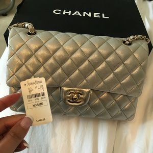 Chanel quilted silver bag!!